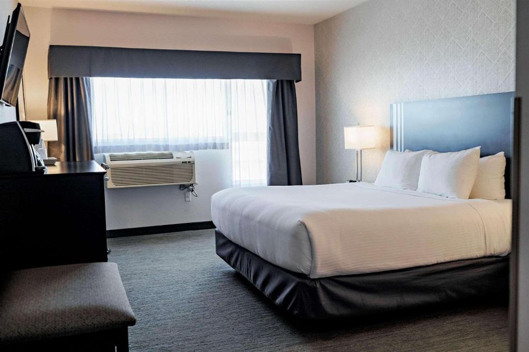 Photo of Bedroom in Leduc