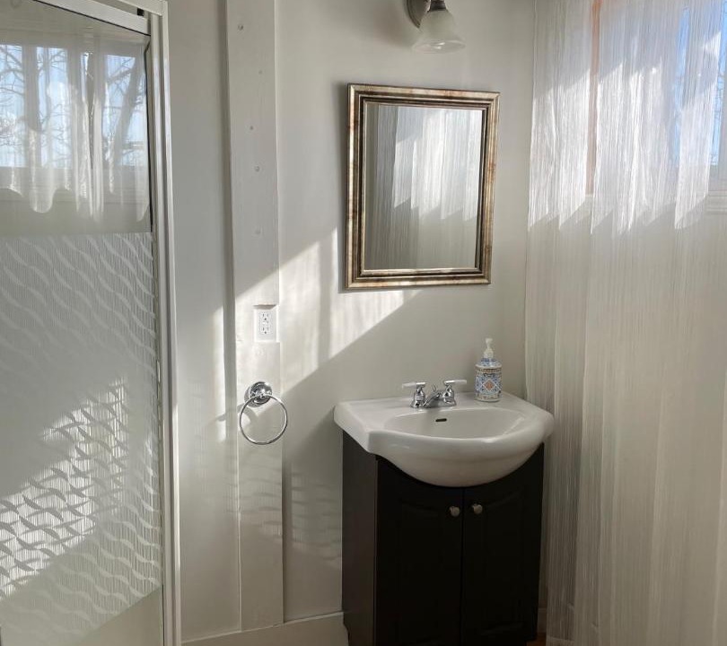 Photo of Bathroom in Perce