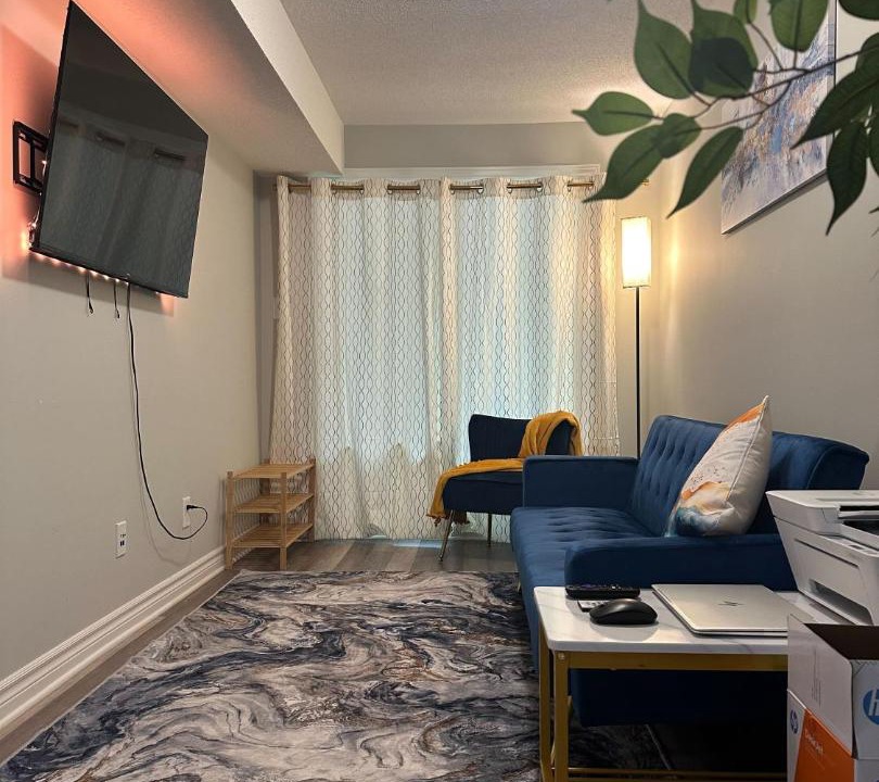 Photo of Livingroom in Ottawa Division