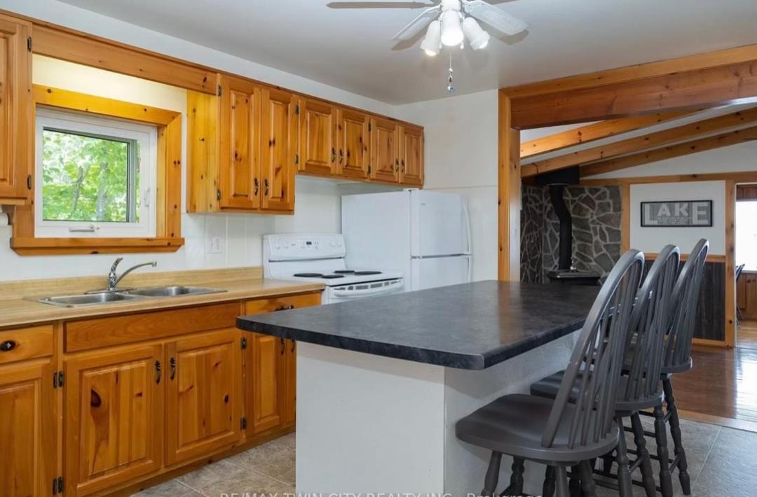 Photo of Kitchen in McKellar