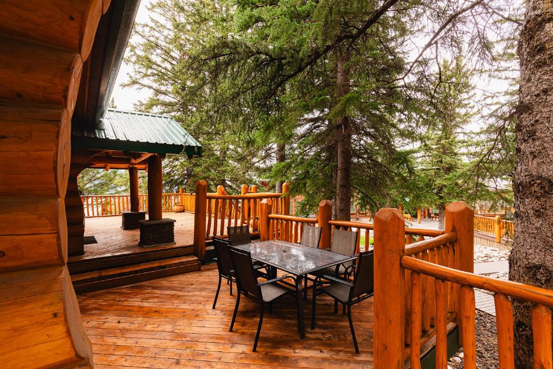 Photo of Patio Balcony in Jasper East
