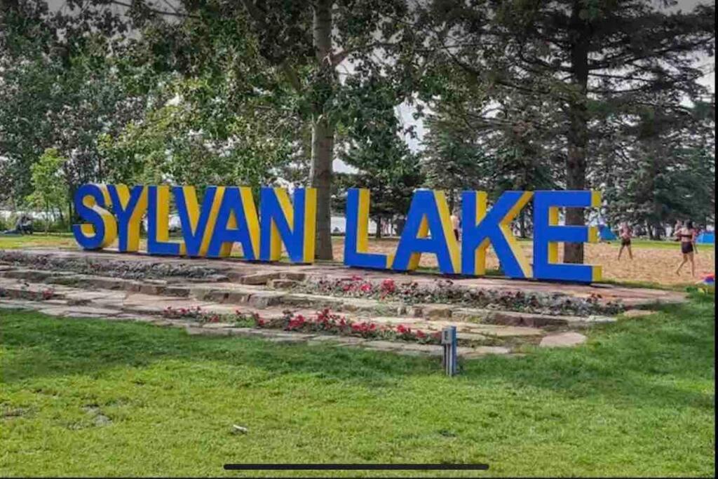Photo of Others in Sylvan Lake