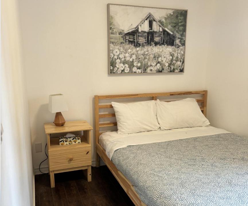 Photo of Bedroom in Wasaga Beach