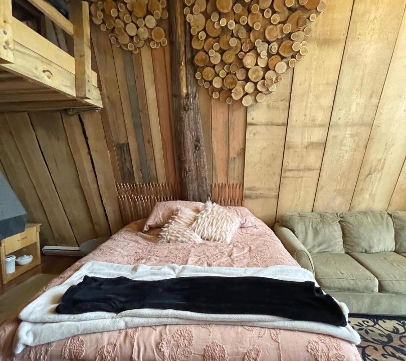 Photo of Bedroom in Powell River
