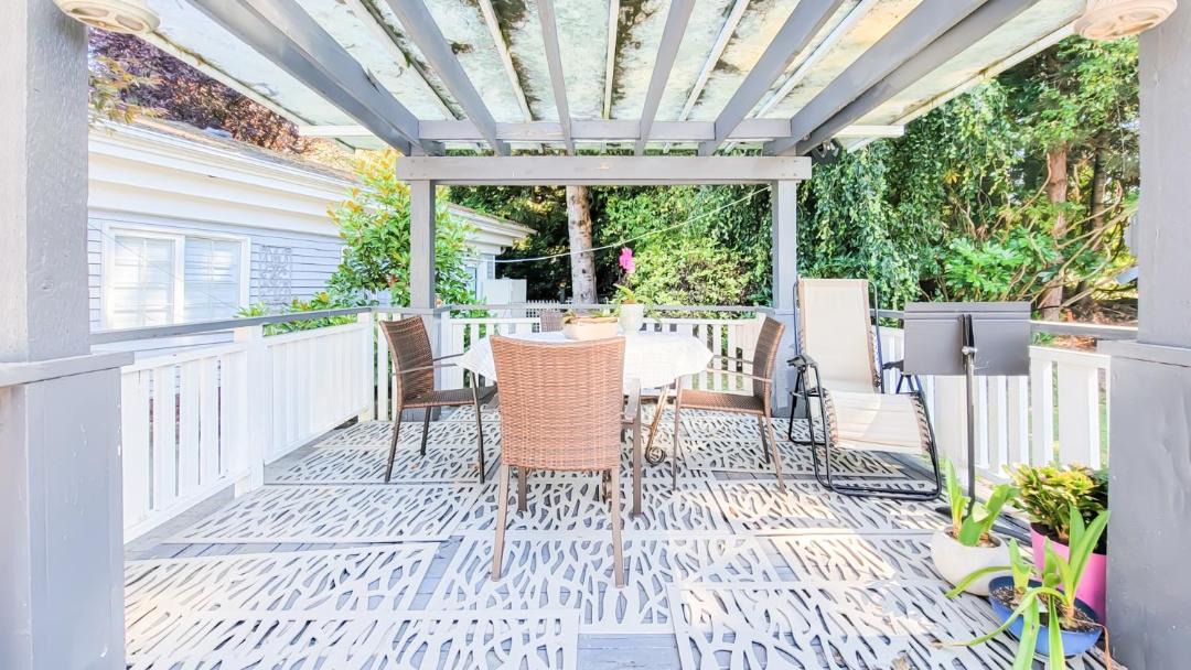 Photo of Patio Balcony in Crescent Beach
