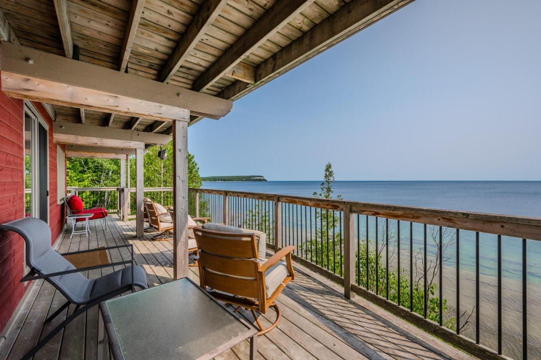 Photo of Patio Balcony in Lion's Head
