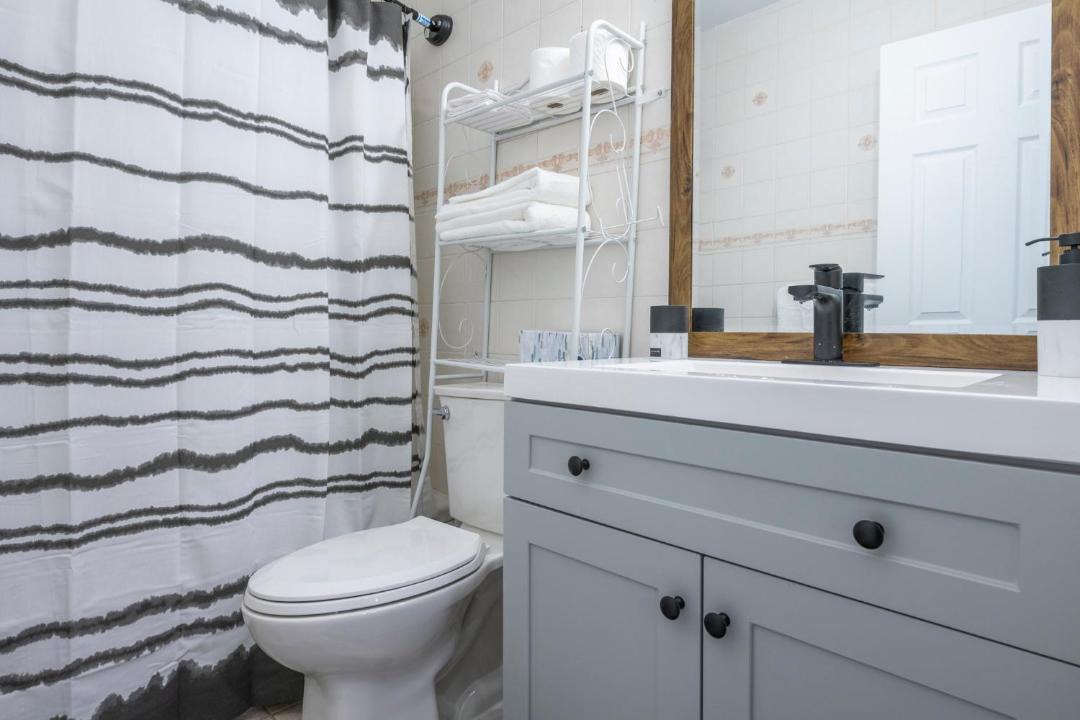 Photo of Bathroom in Highland Park