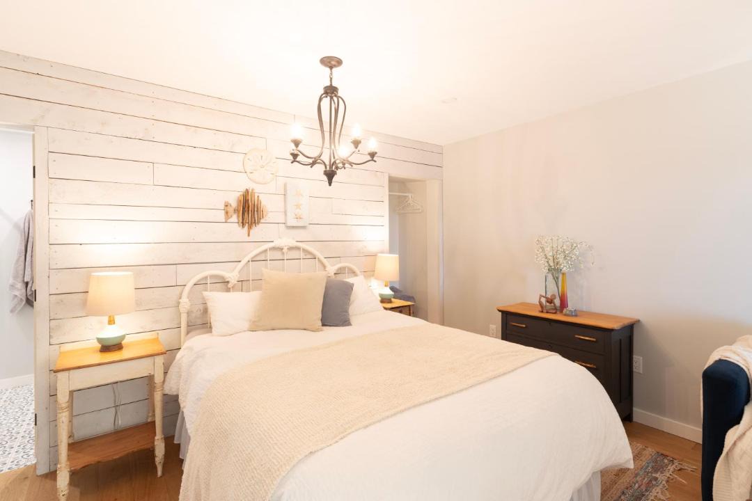 Photo of Bedroom in Indian Harbour