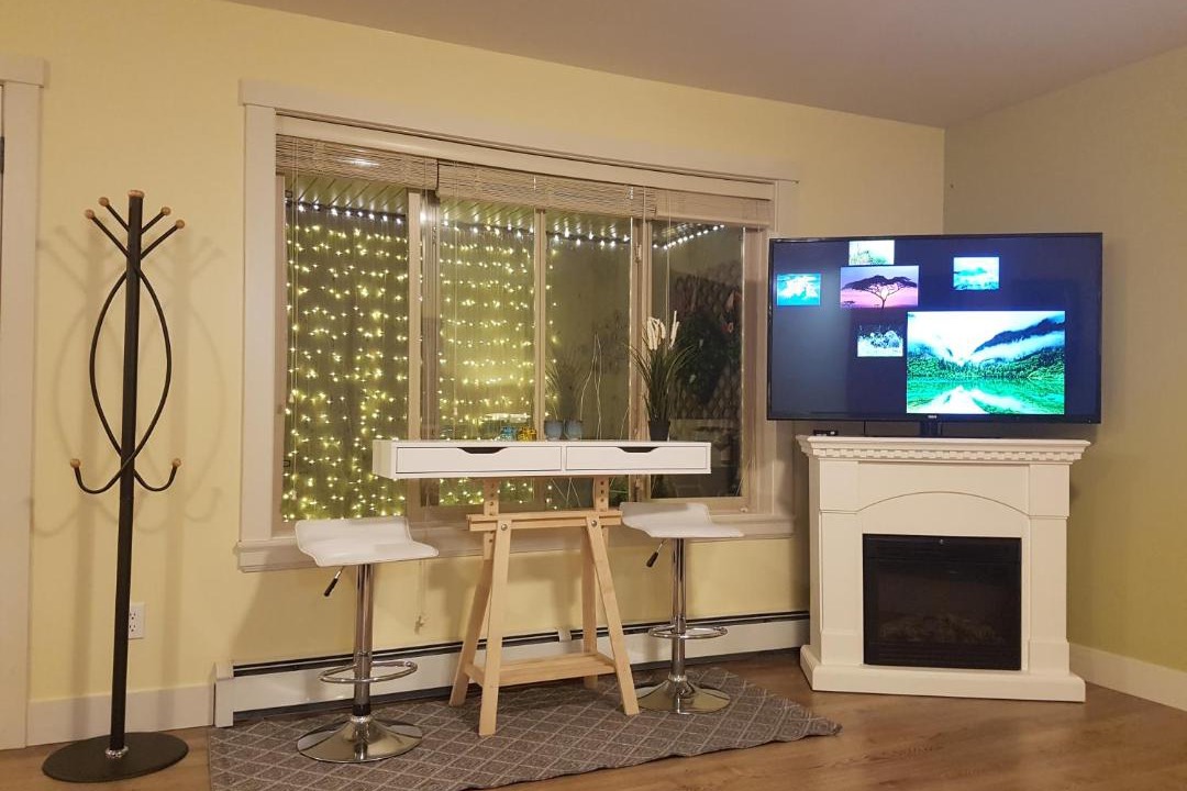 Photo of Livingroom in Surrey