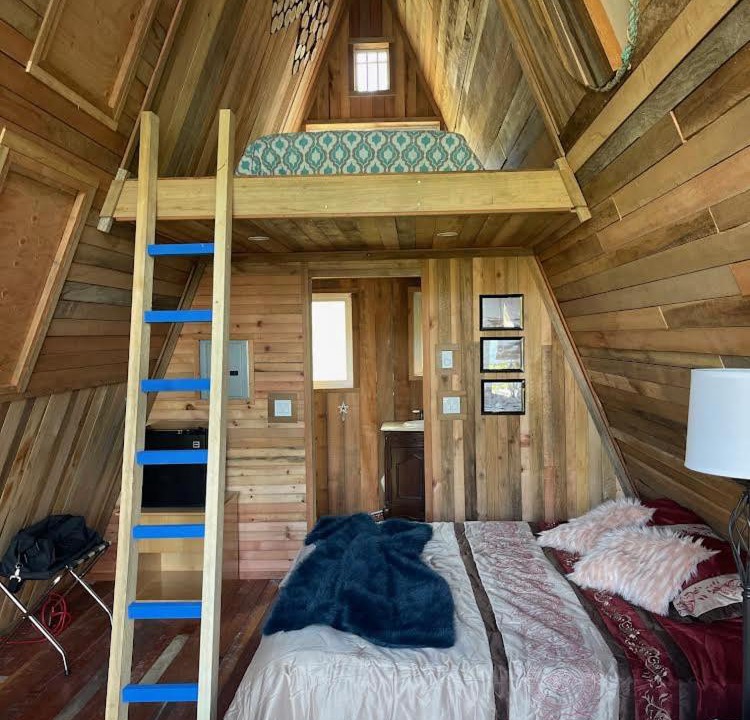 Photo of Bedroom in Powell River