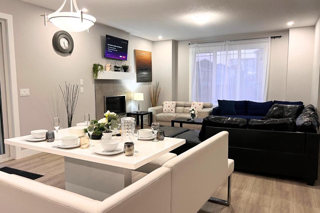 Photo of Livingroom in Southwest Calgary