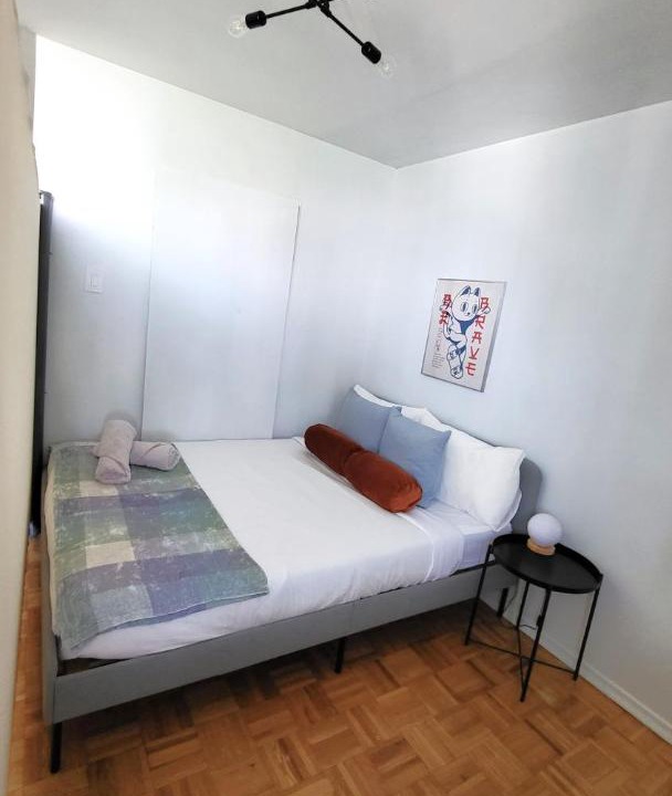 Photo of Bedroom in Church and Wellesley