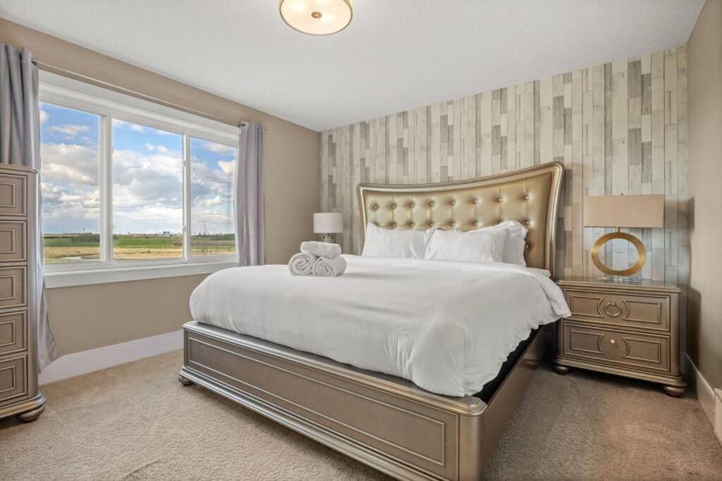 Photo of Bedroom in Northwest Edmonton