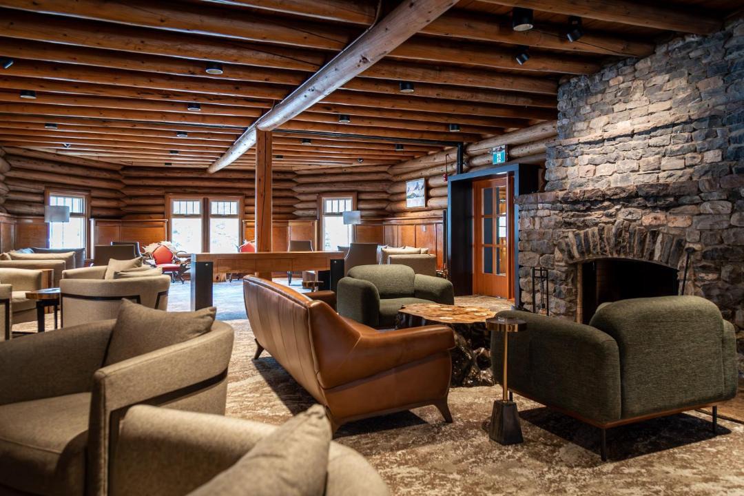 Photo of Livingroom in Bow Lake
