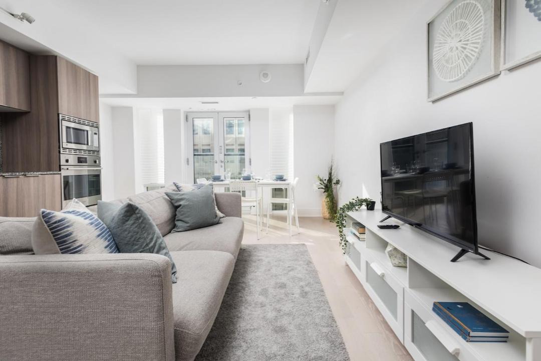 Photo of Livingroom in Bay Cloverhill