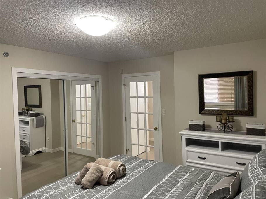Photo of Bedroom in North Central Edmonton
