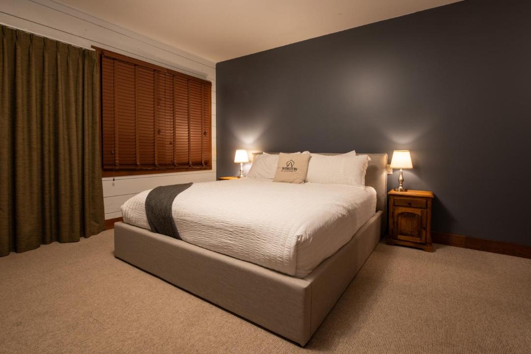 Photo of Bedroom in Golden