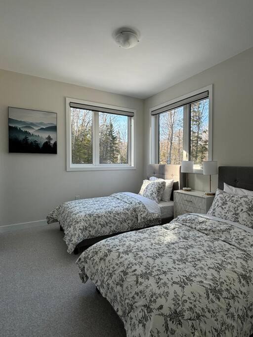 Photo of Bedroom in Lake of Bays