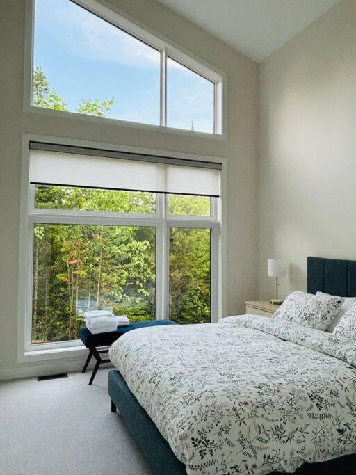 Photo of Bedroom in Lake of Bays