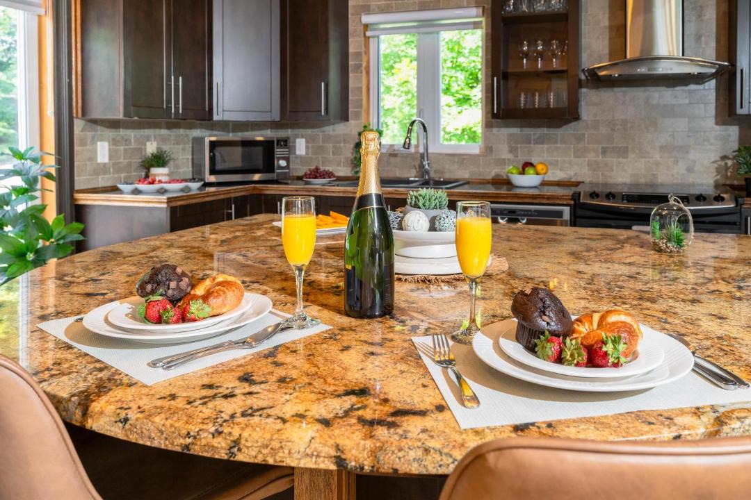 Photo of Kitchen in Grenville-sur-la-Rouge