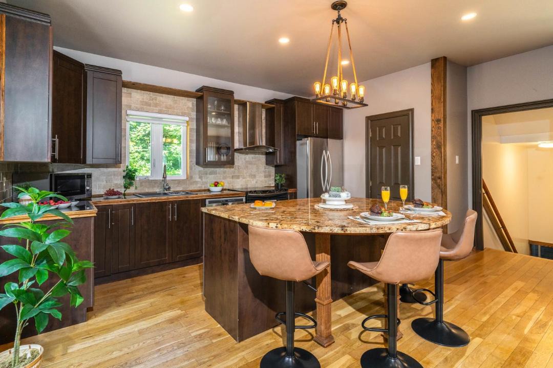 Photo of Kitchen in Grenville-sur-la-Rouge