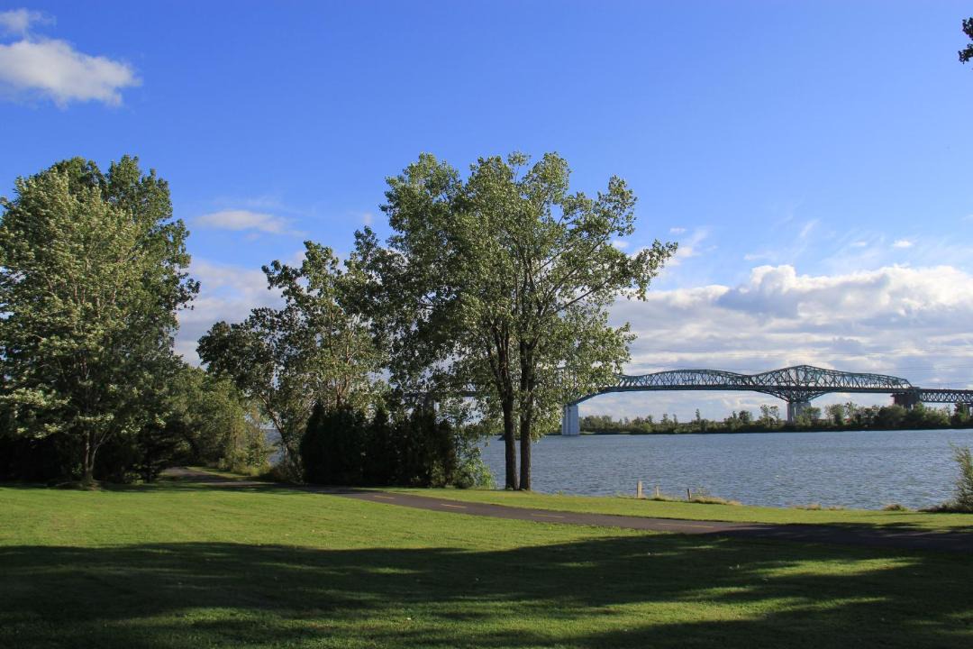 Photo of Others in Brossard
