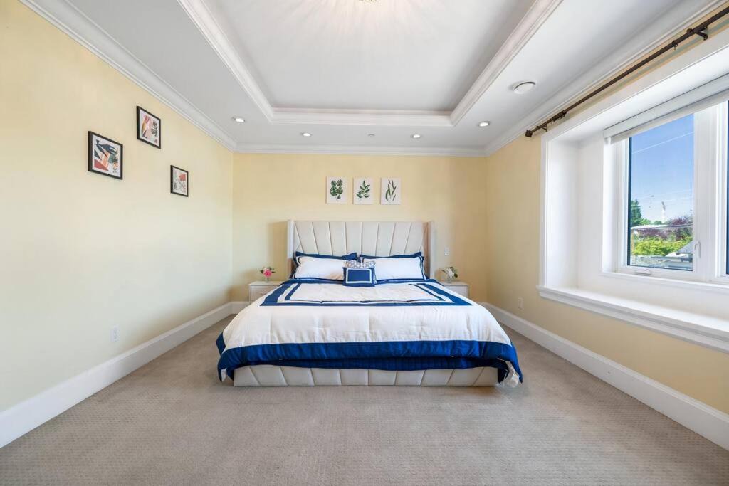 Photo of Bedroom in Vancouver South