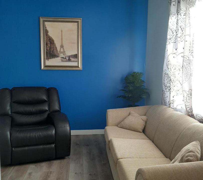 Photo of Livingroom in East Kildonan