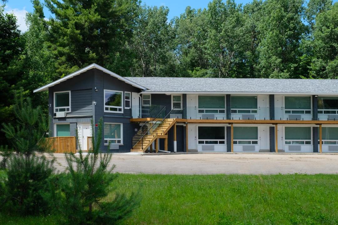 Photo of Others in Gravenhurst
