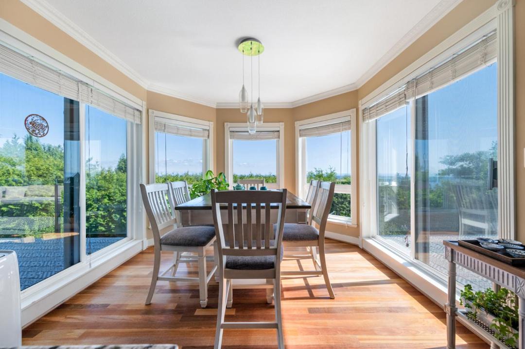Photo of Others in West Vancouver