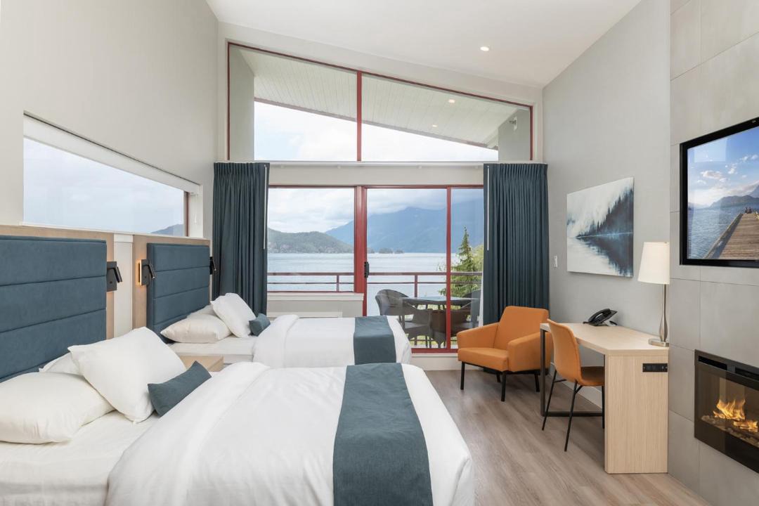 Photo of Bedroom in Harrison Hot Springs