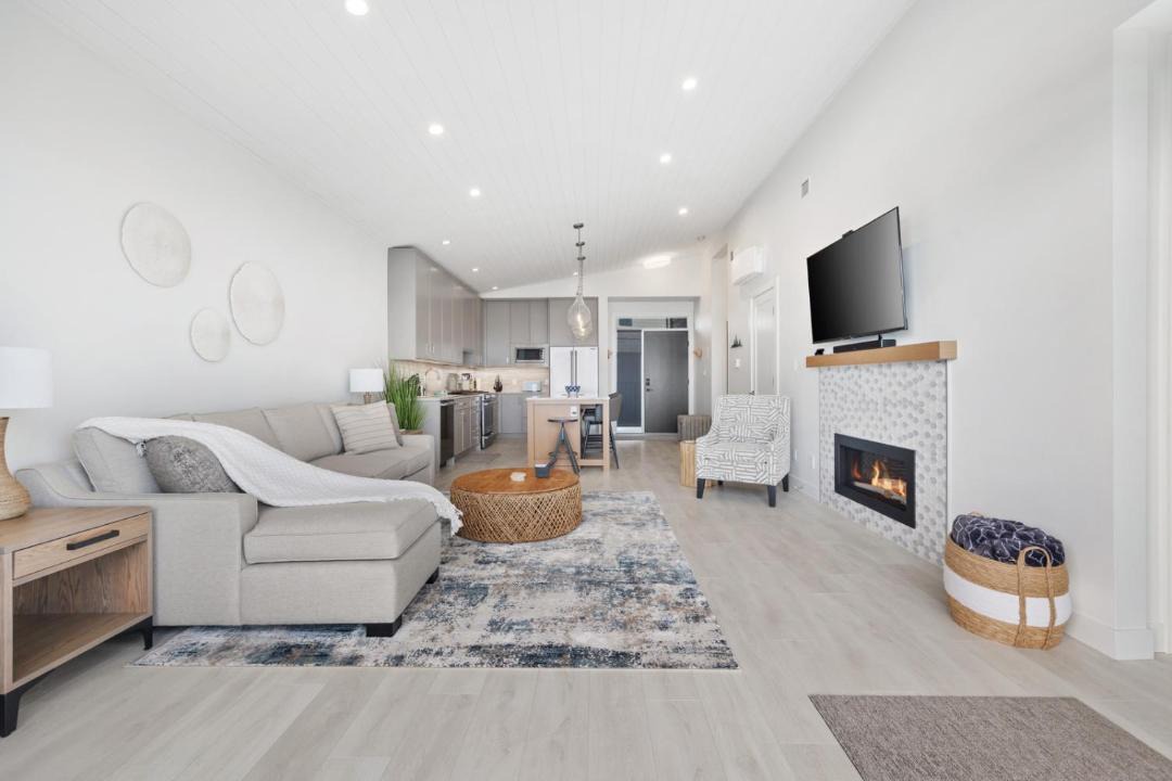 Photo of Livingroom in Black Creek