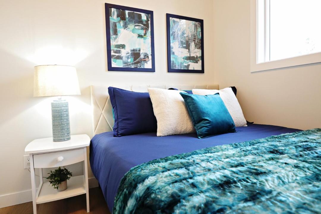 Photo of Bedroom in North Central Edmonton