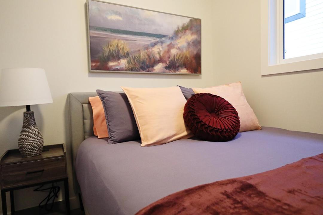 Photo of Bedroom in North Central Edmonton