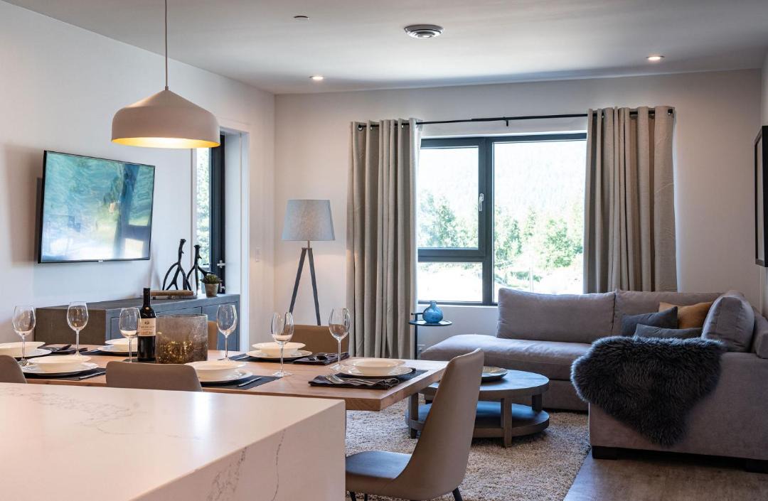 Photo of Livingroom in Revelstoke