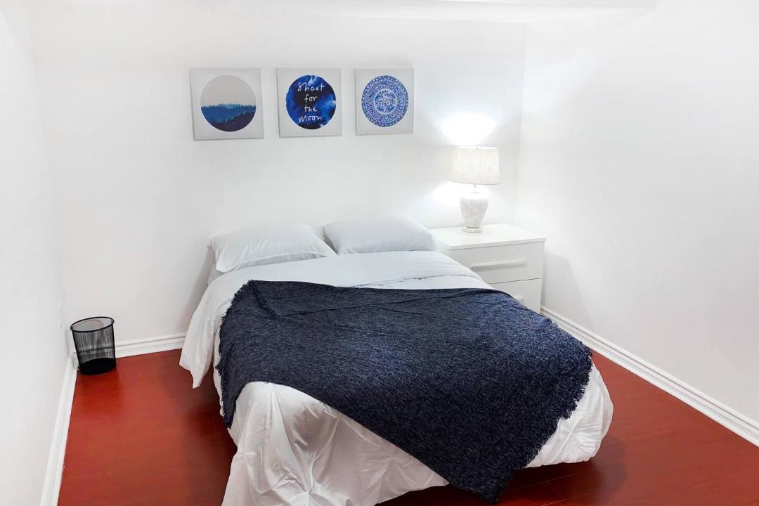 Photo of Bedroom in Churchill Meadows