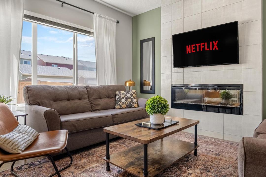 Photo of Livingroom in Northwest Calgary