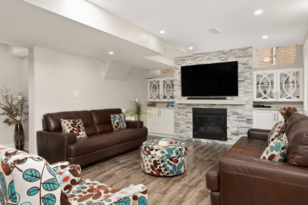 Photo of Livingroom in Brampton