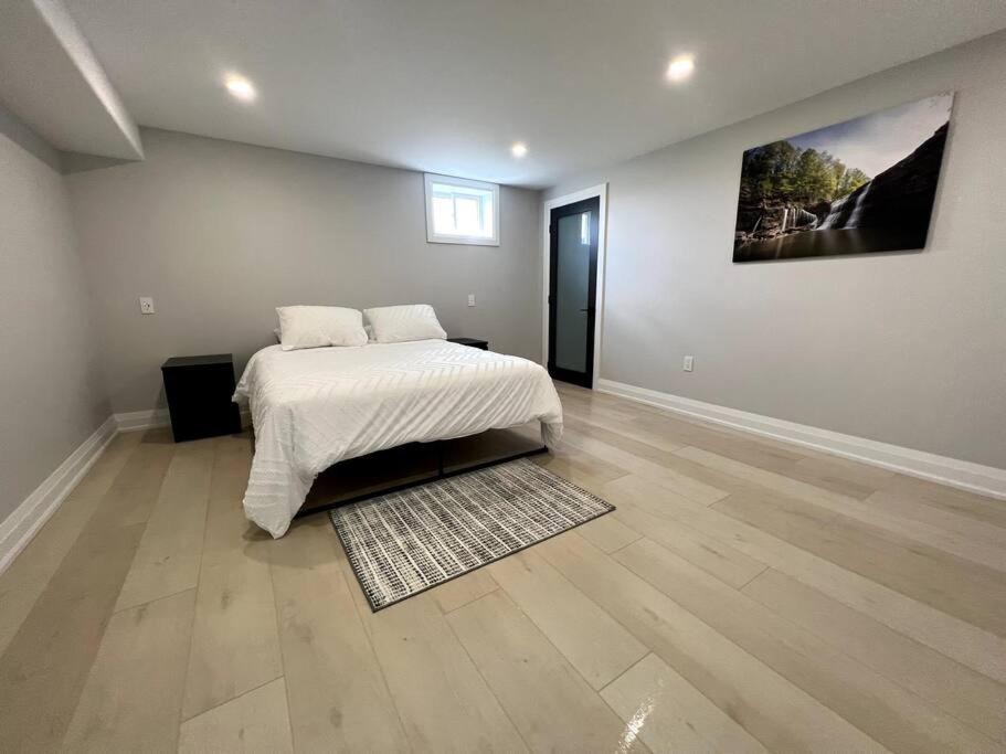 Photo of Bedroom in Jordan Station