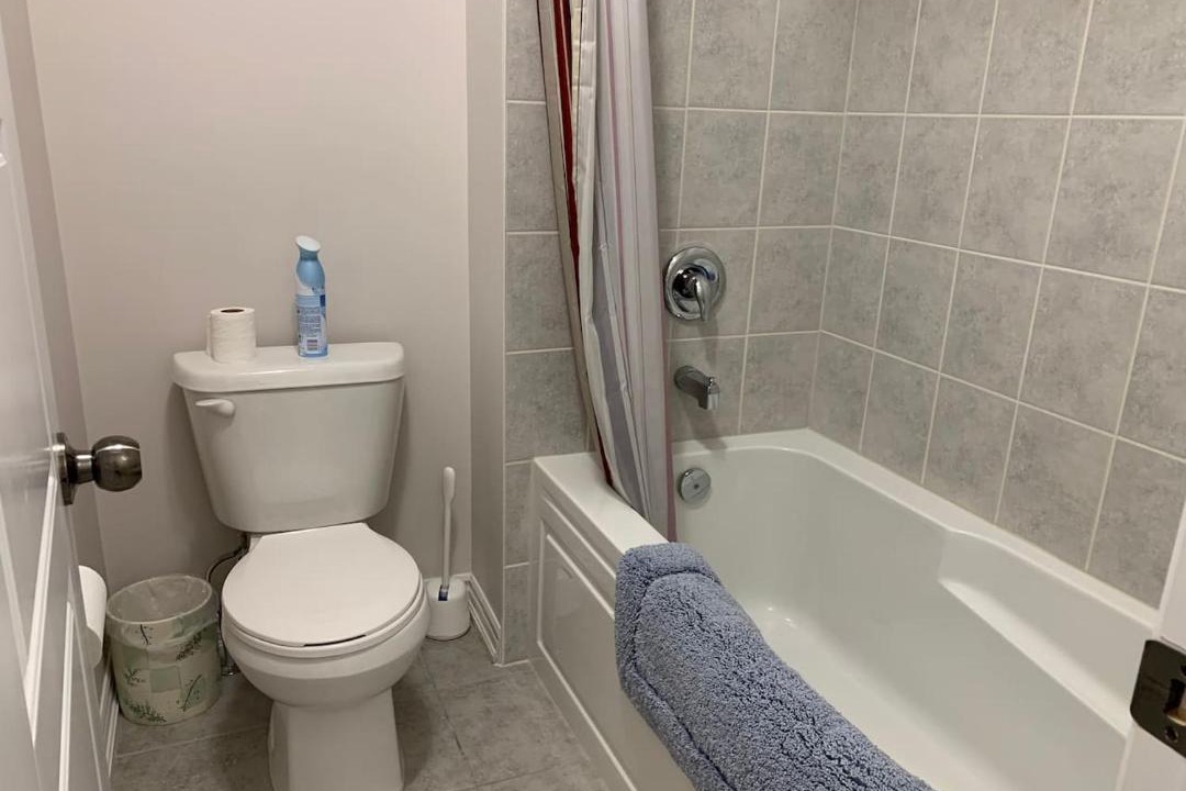 Photo of Bathroom in Niagara Falls