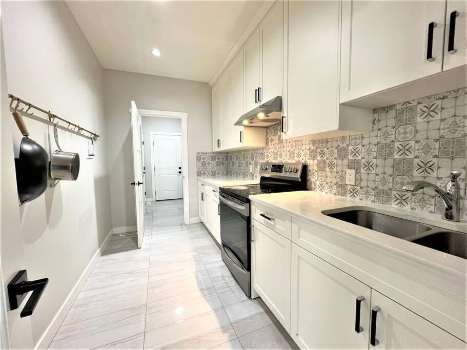Photo of Kitchen in Southeast Calgary