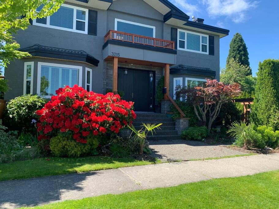 Photo of Others in Arbutus Ridge