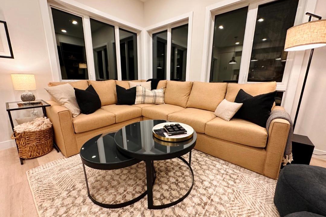 Photo of Livingroom in East Kootenay