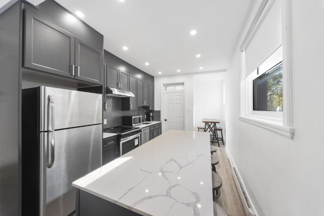 Photo of Kitchen in Cote-Des-Neiges—Notre-Dame-De-Grace
