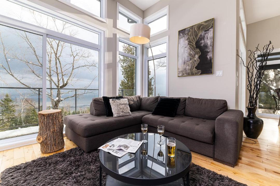 Photo of Livingroom in Petite-Riviere-Saint-Francois