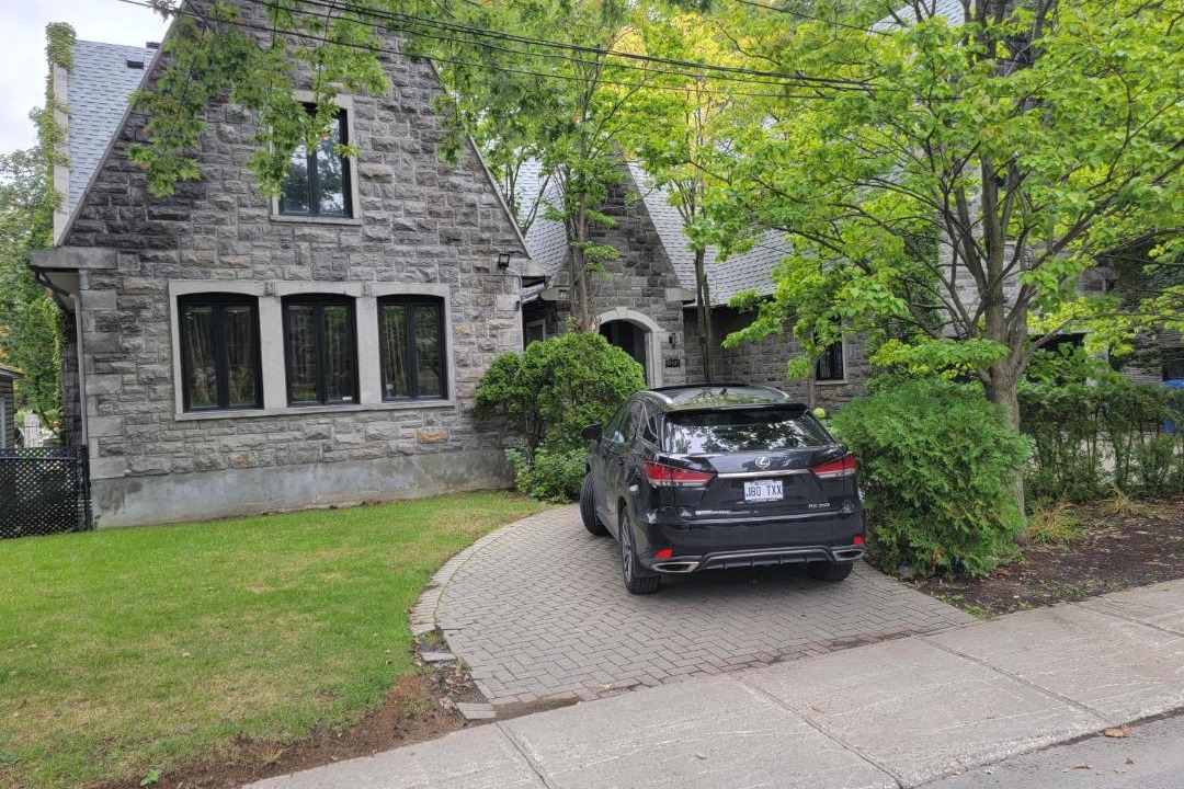 Photo of Others in Cartierville
