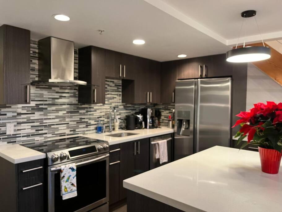 Photo of Kitchen in Downtown Vancouver