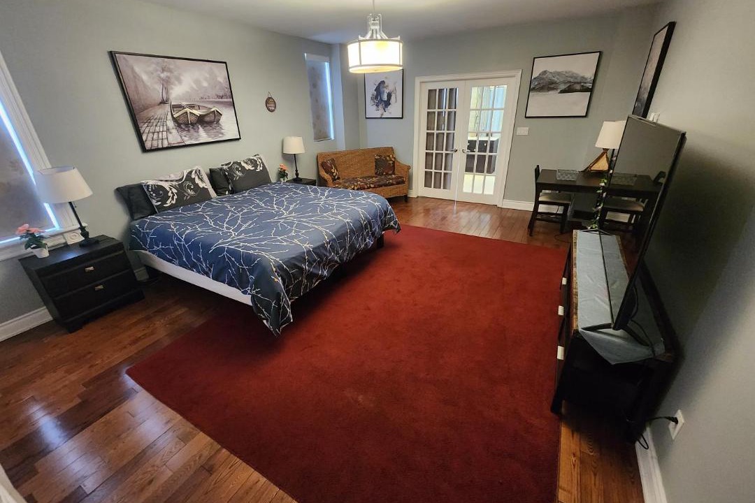 Photo of Bedroom in Cabbagetown South