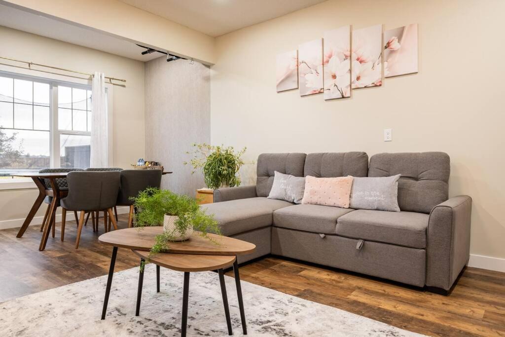 Photo of Livingroom in Silverado