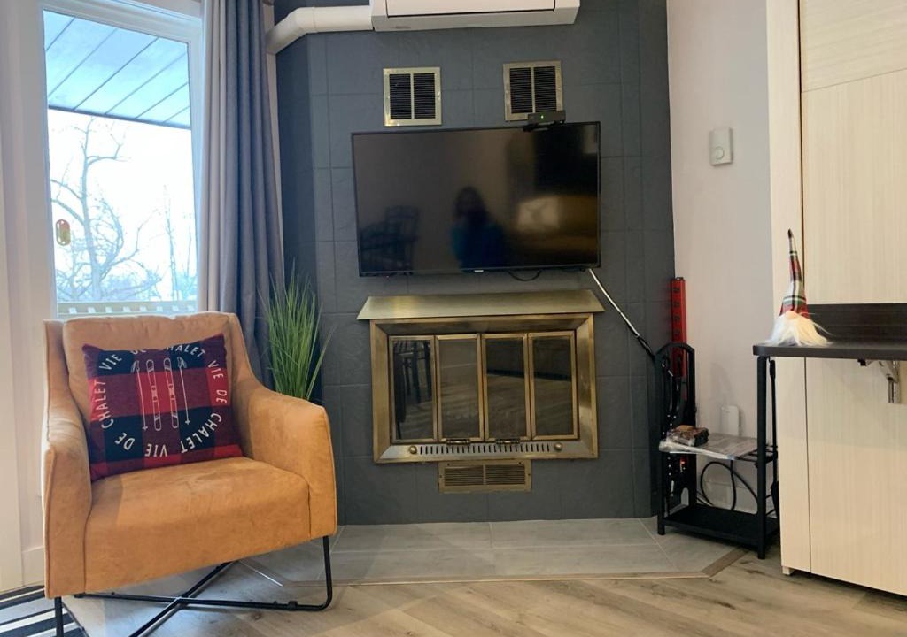 Photo of Livingroom in Magog